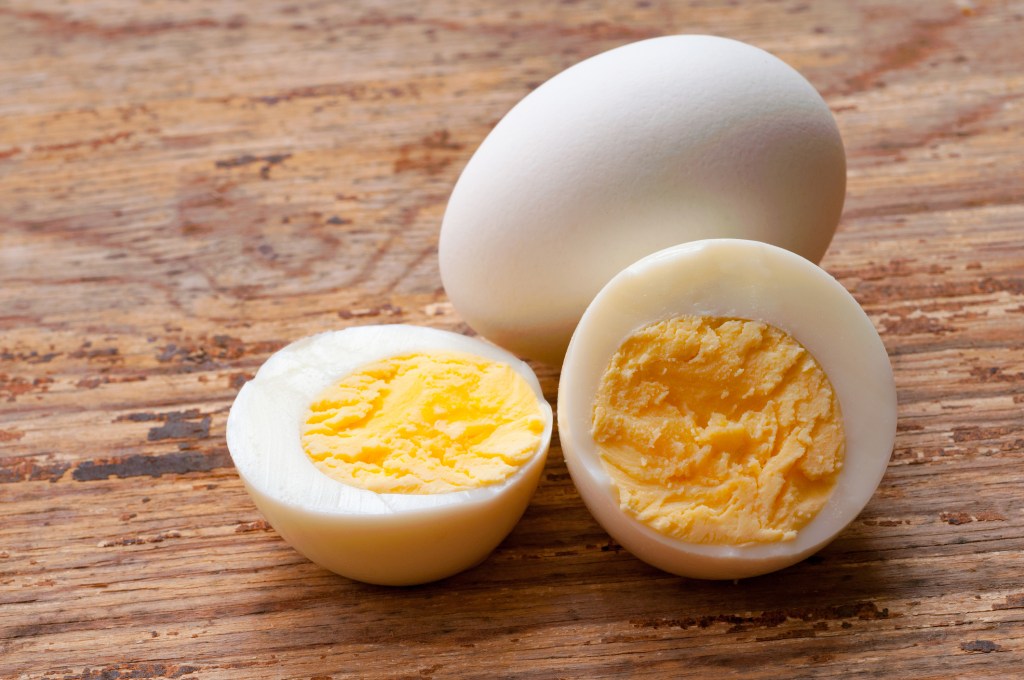 Can you really lose weight on a boiled egg diet?