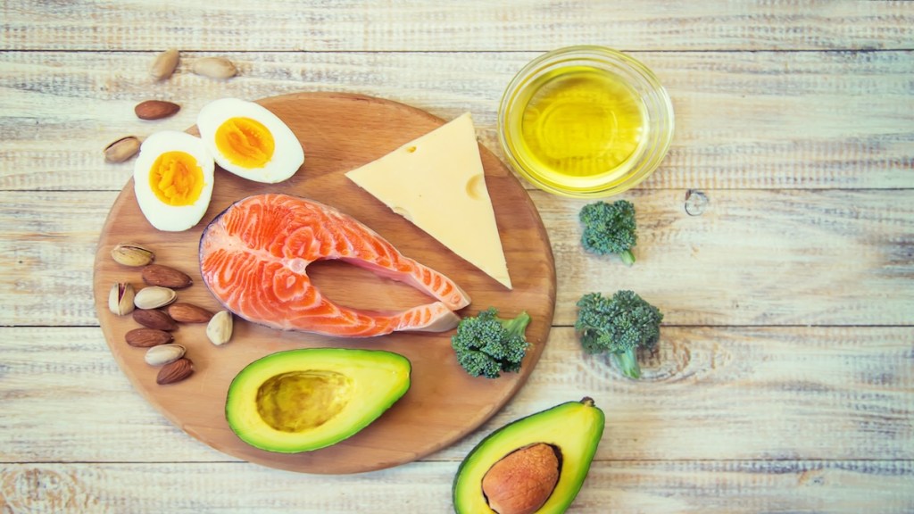 salmon avocado healthy fats